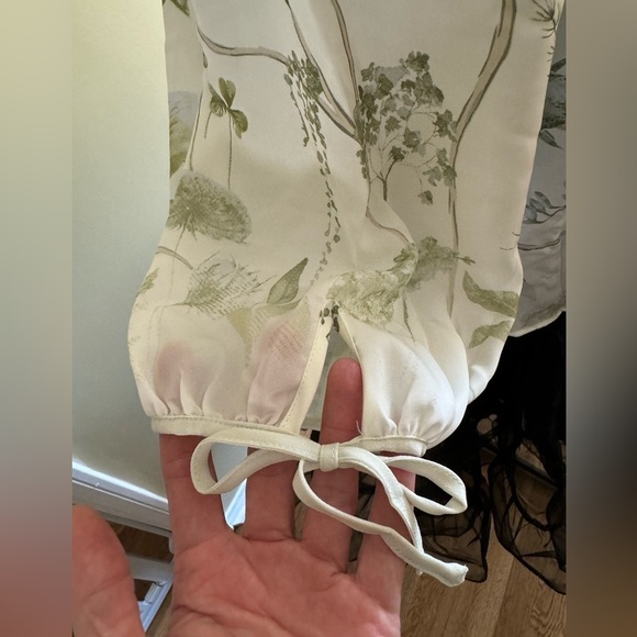 NWT Rachel Zoe flowy print blouse - Picture 6 of 6